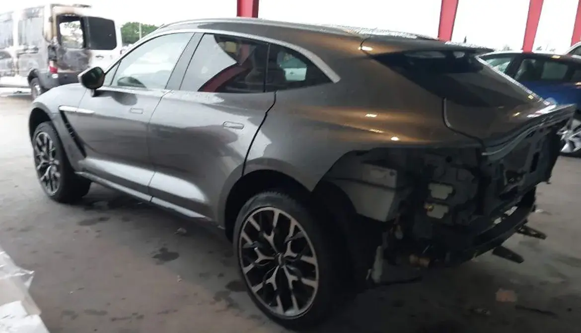 Sell my damaged Aston Martin